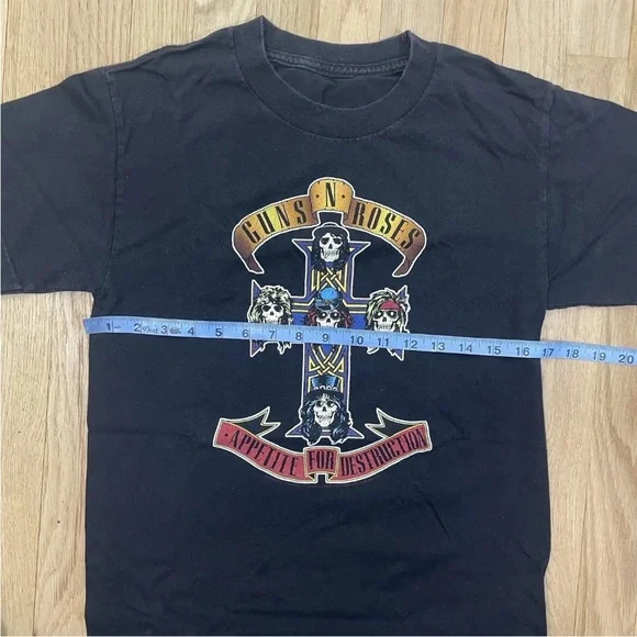 Guns n Roses Tee Y2K VTG 2000s 2005 Small Band music Tour T-shirt Skull GNR - Picture 10 of 12